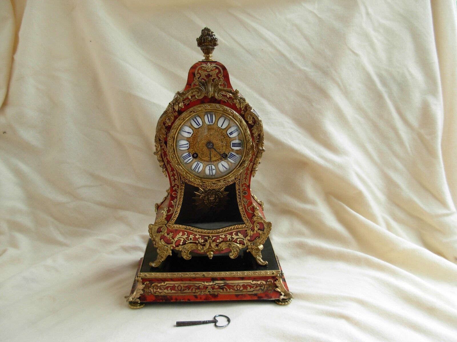 ANTIQUE FRENCH BOULLE MARQUETRY CLOCK,WORKING ORDER,NAPOLEON III ERA.