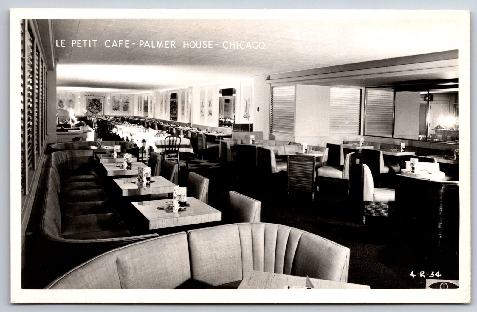 Chicago Le Petit Café In Palmer House~Real Photo Postcard~Booths & Bar~RPPC 1950