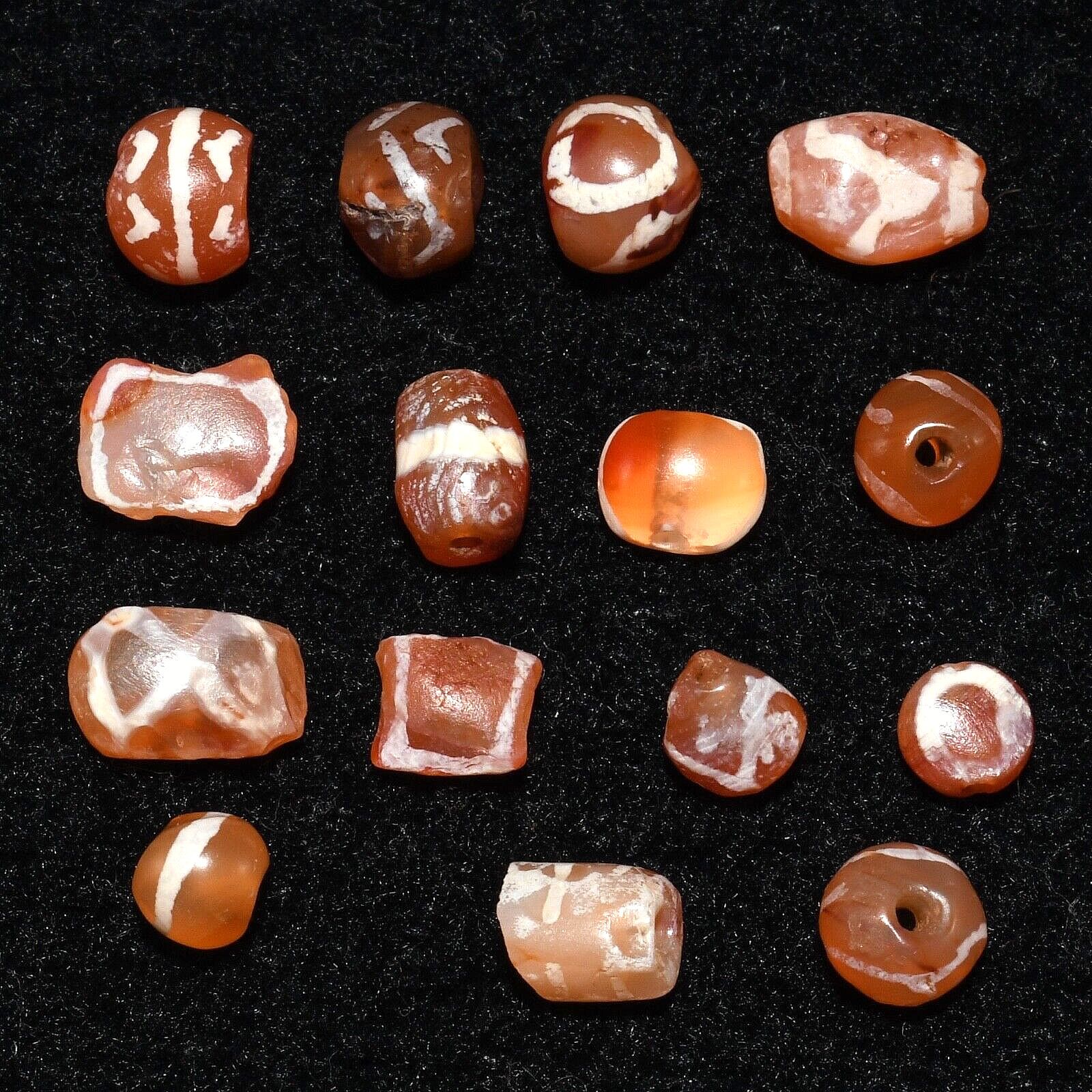 15 Ancient Near Eastern & Central Asian Etched Carnelian Beads in Good Condition