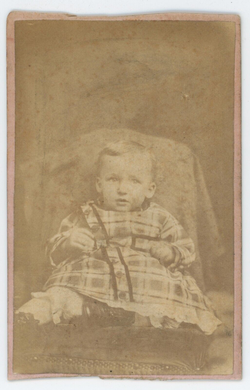 CIRCA 1870'S CDV of Young Child In Plaid Dress Sitting J.W. Sellars Bellaire OH