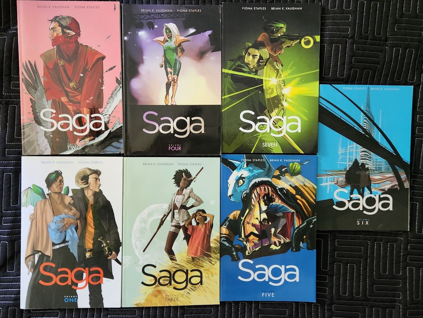 SAGA COMIC BOOK LOT VOLUME 1-7 THIRD PRINTING NEAR MINT CONDITION LOT OF 7 BOOKS