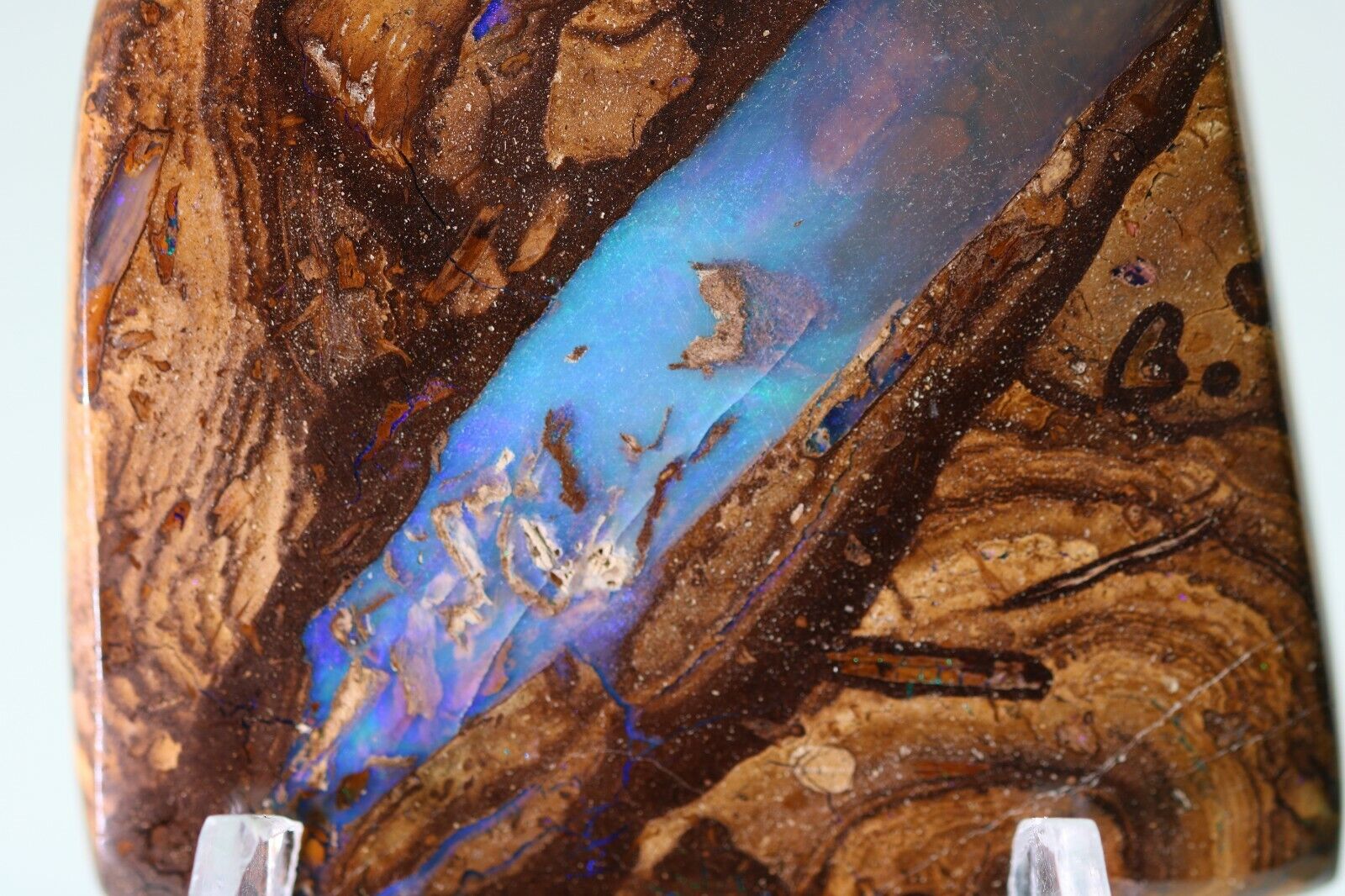 Superb River Boulder Opal Koroit Queensland Australia 210 carats DRY Photo 2051