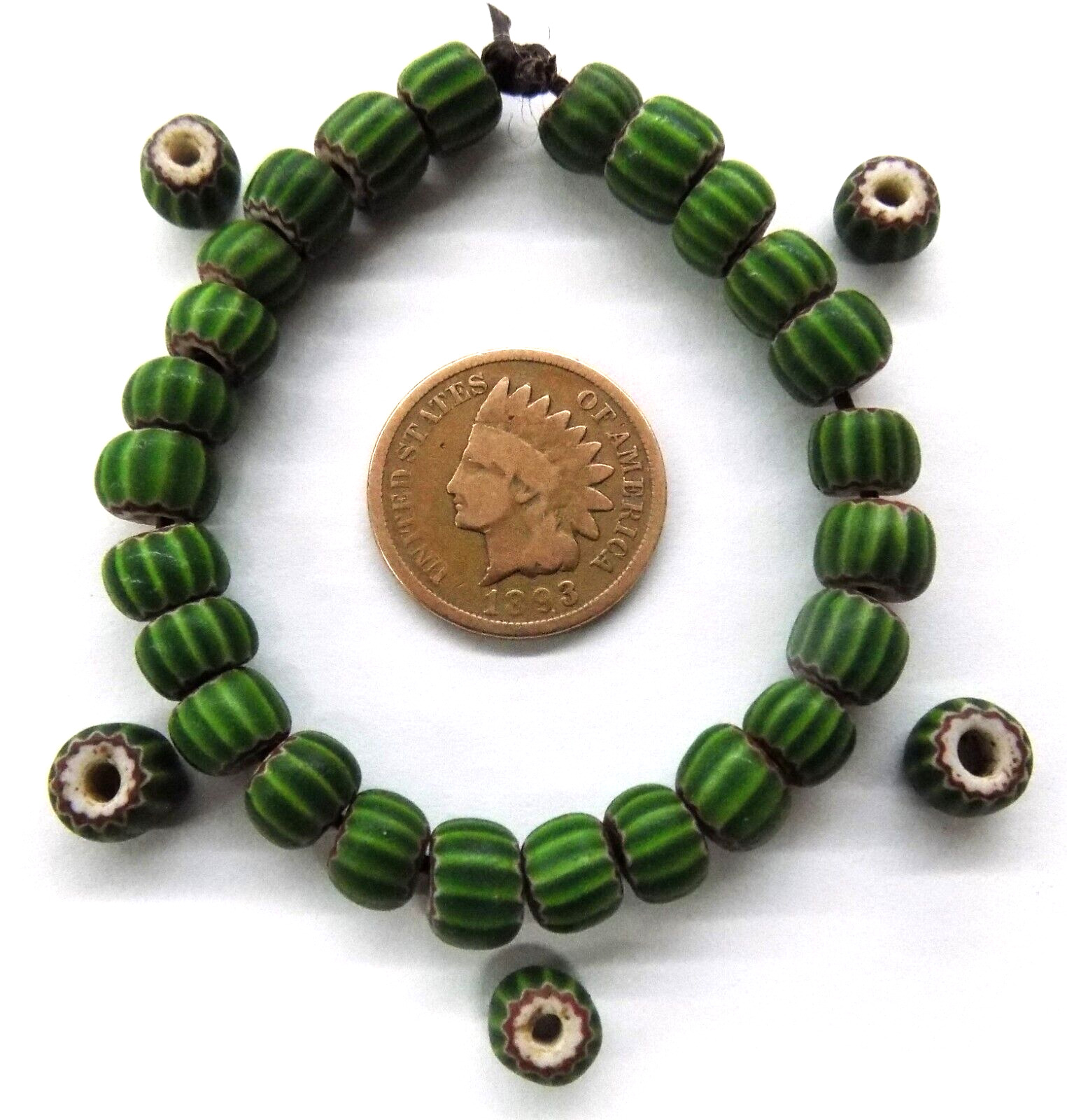25 Antique Green Chevron African Trade Beads Venetian    W91   # 1888