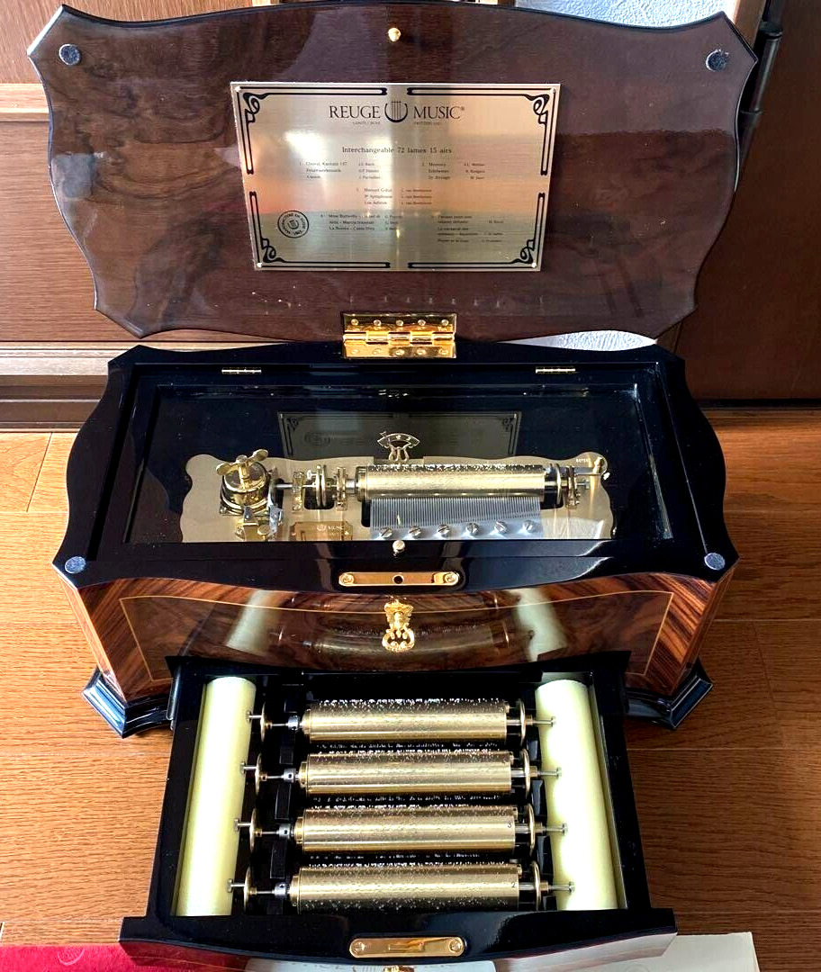 Reuge Music Box Interchangeable 72 lames 15 airs Dolce Vita Reuge With Box