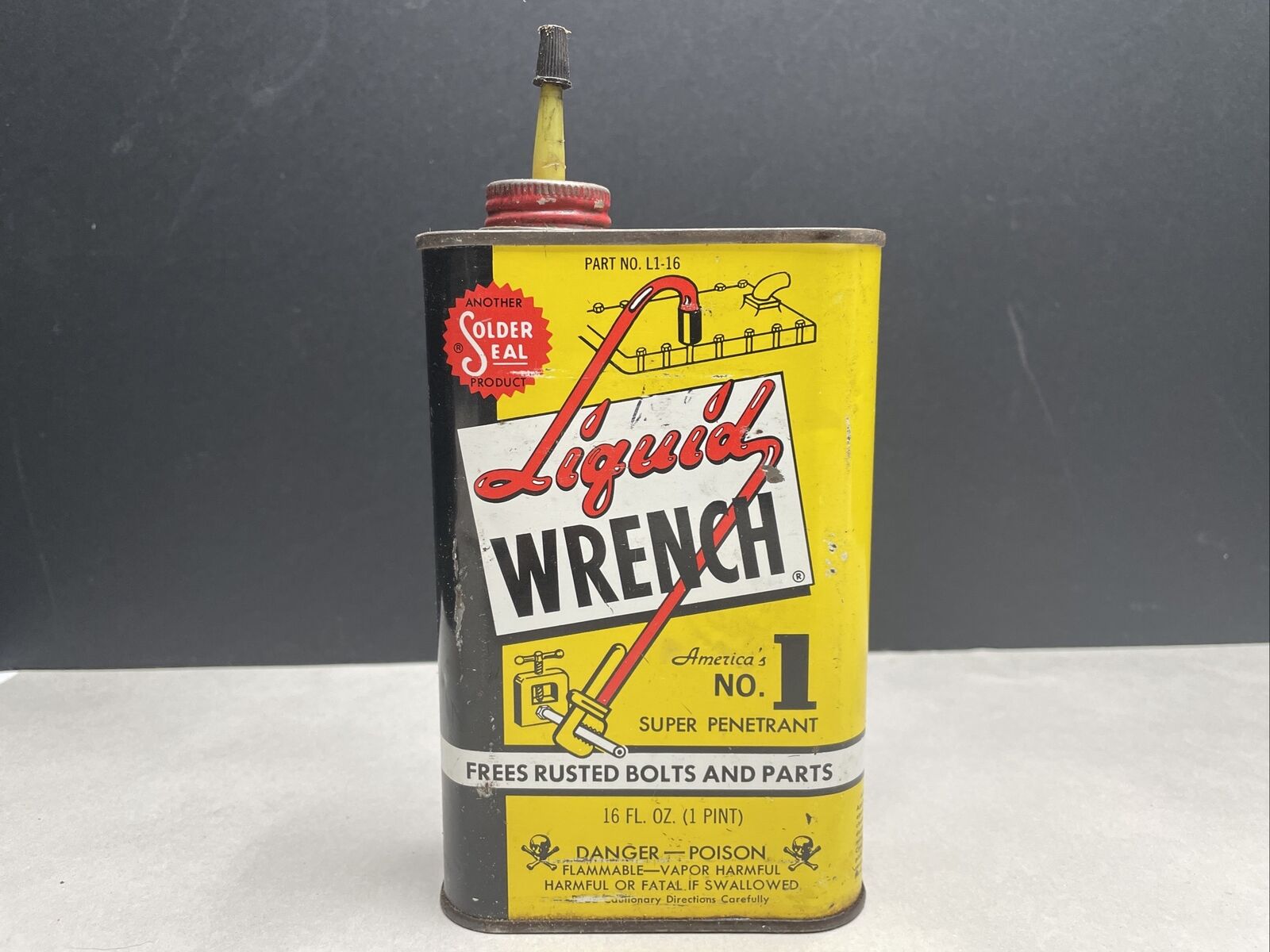 Vintage Liquid Wrench Oil Tin Can 16 oz Spout Advertising Some Left In Can.