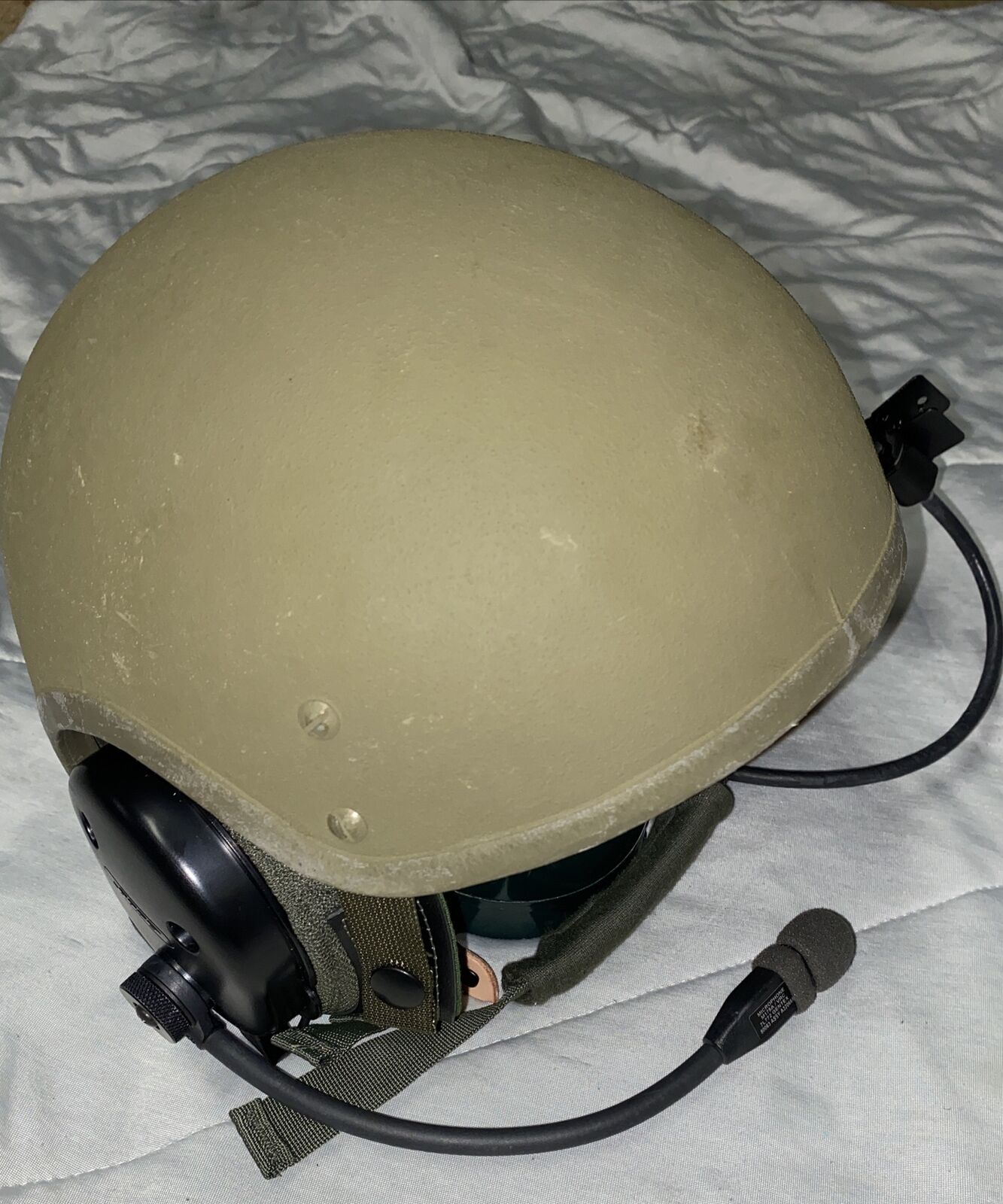 US DH-132B Combat Vehicle Crewman Helmet W/ BOSE Headset Liner, Gentex