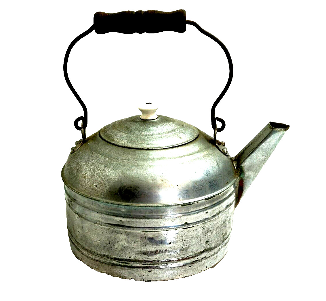 Vintage REVERE Teapot Tea Kettle with Wooden handle 1940\'s or older