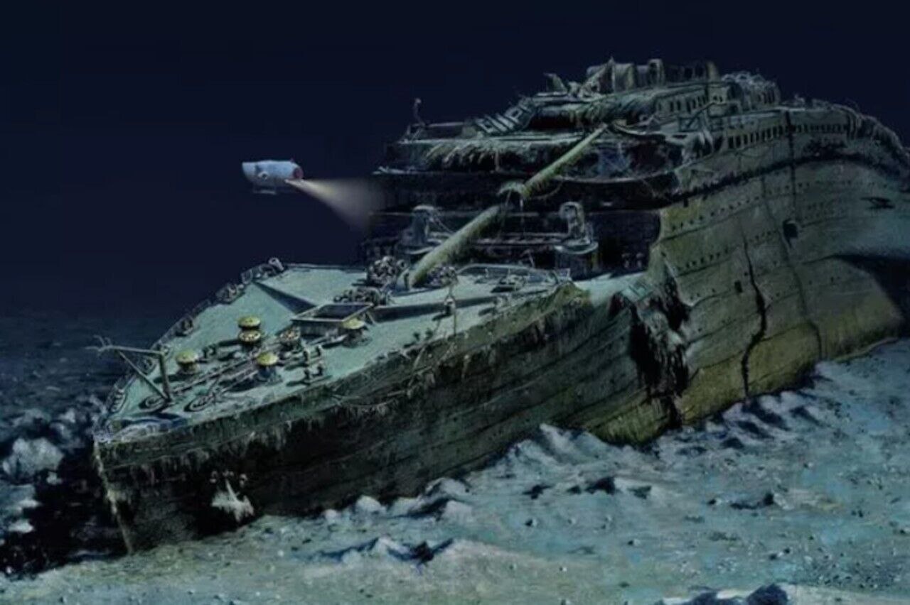 Wreckage of the Titanic on the Sea Floor Poster Picture Photo Print 8.5x11