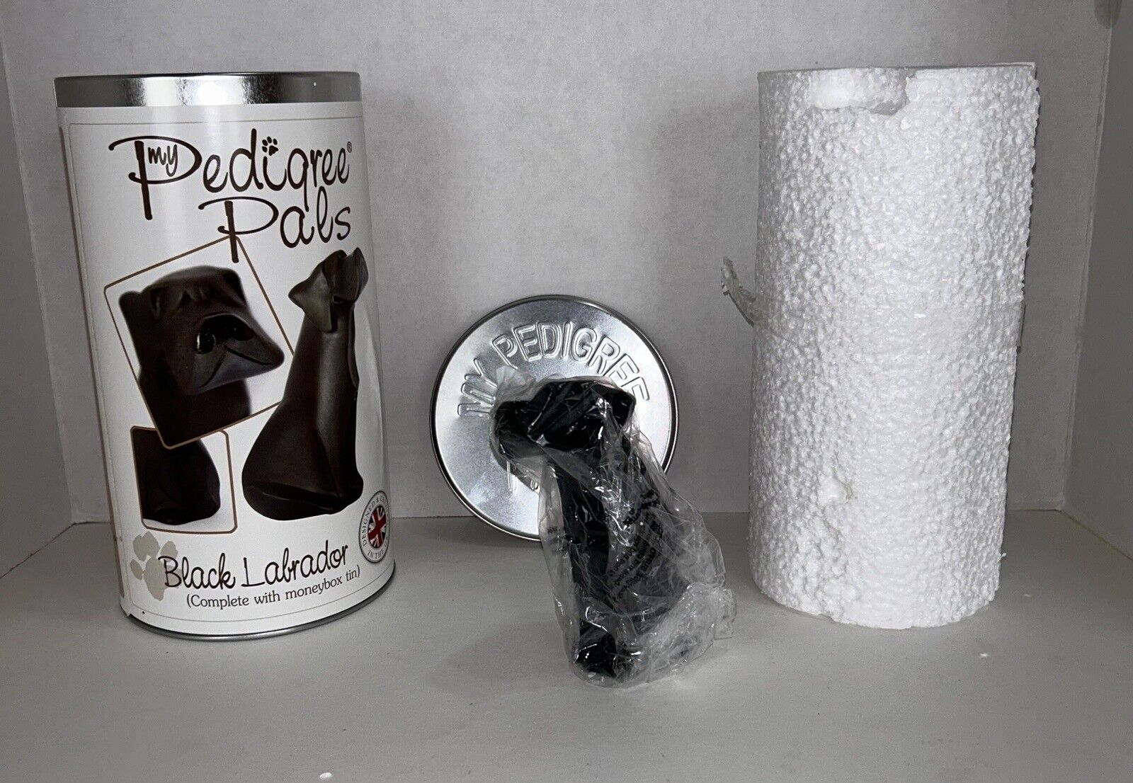 Pedigree Pals Black Labrador Figurine Model Retriever Aurora Designs NEW IN TIN