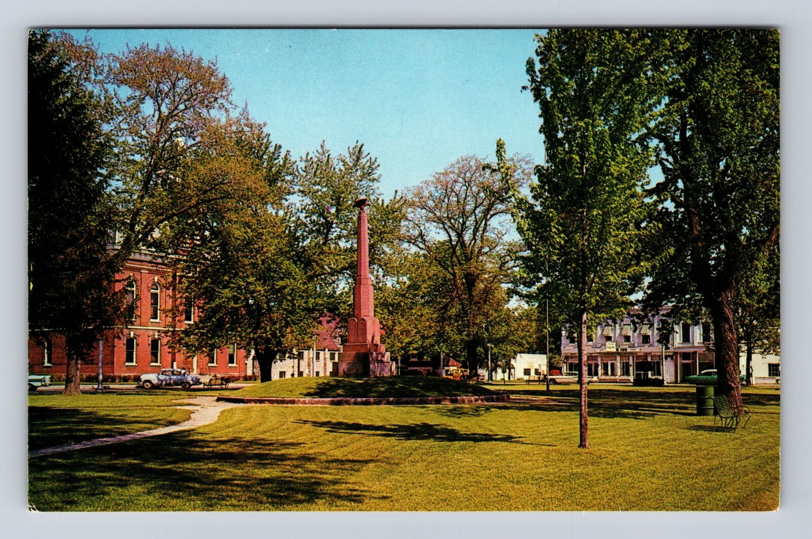 Milan OH-Ohio, Public Square, Civil War Monument, Town Hall Vintage Postcard
