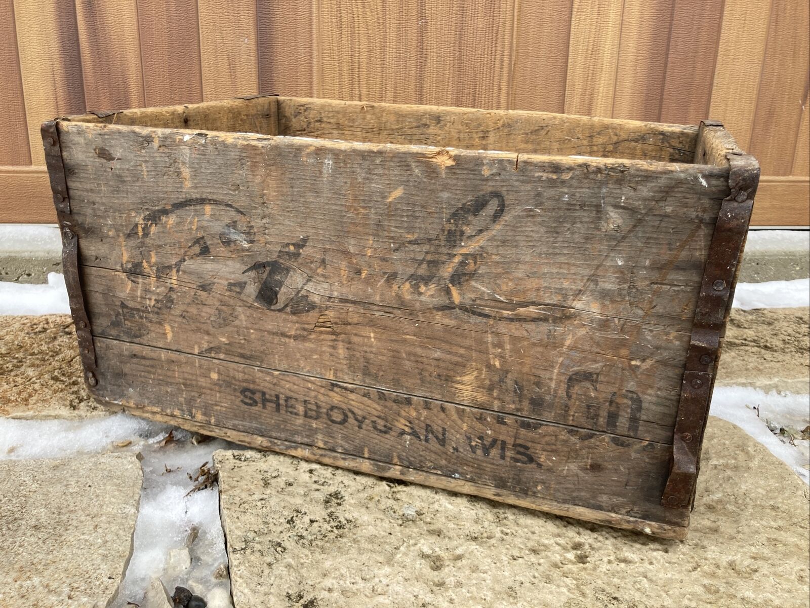 Large Vintage ￼Wooden Beer Crate Gutsch Brewing Sheboygan Wisconsin Box ￼Pre Pro