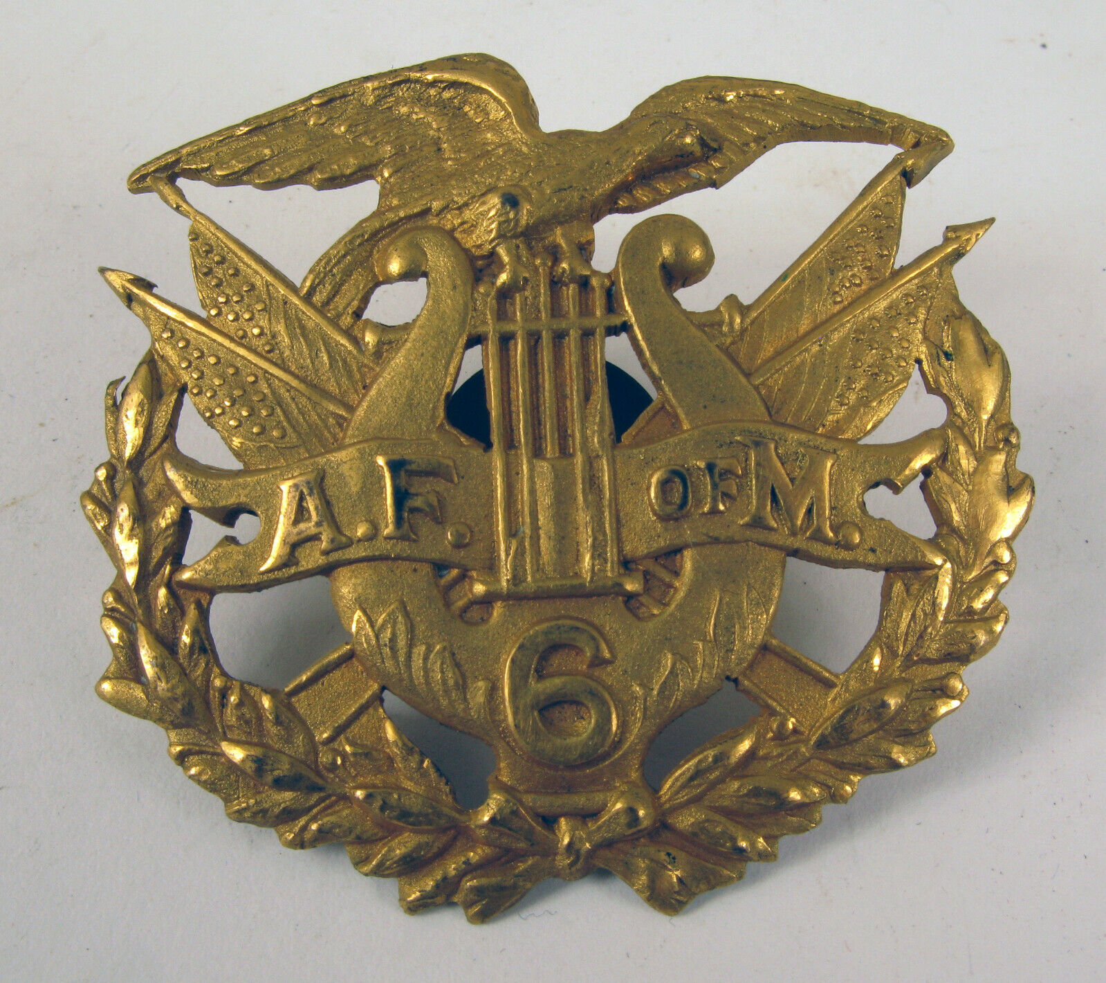 HAT BADGE A. F. of M. BALD EAGLE #6 AMERICAN FEDERATION OF MUSICIANS STEINER 