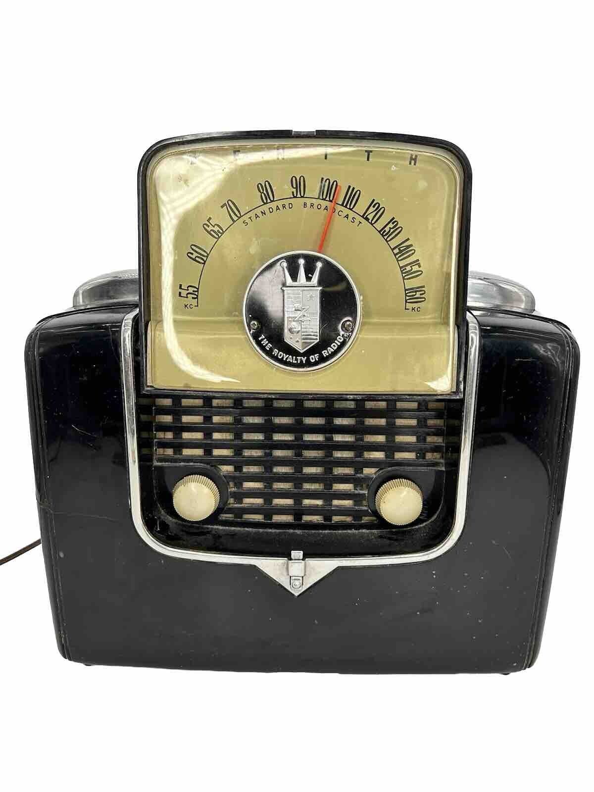 Zenith Bakelite Portable Tube Radio W/ Flip Up Tuner Dial Model 4G903-Y Vintage