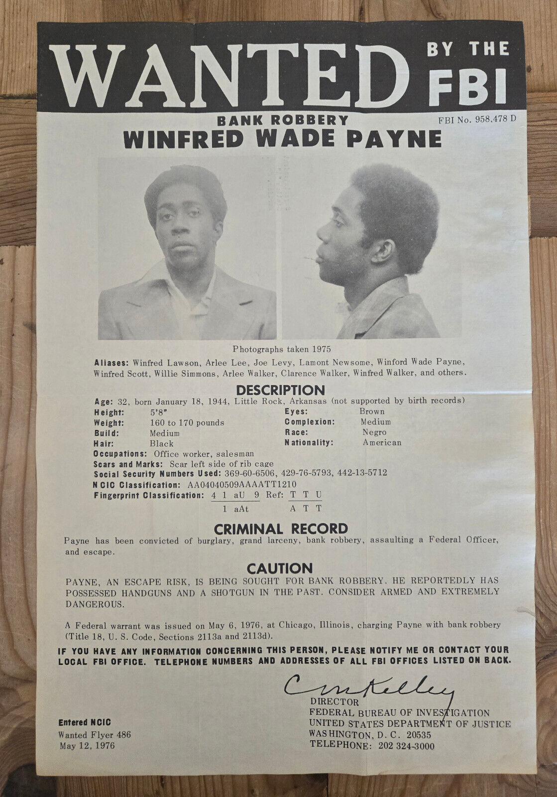 Winfred Wade Payne 1976 FBI Wanted Poster - Black Panther Party Bank Robber