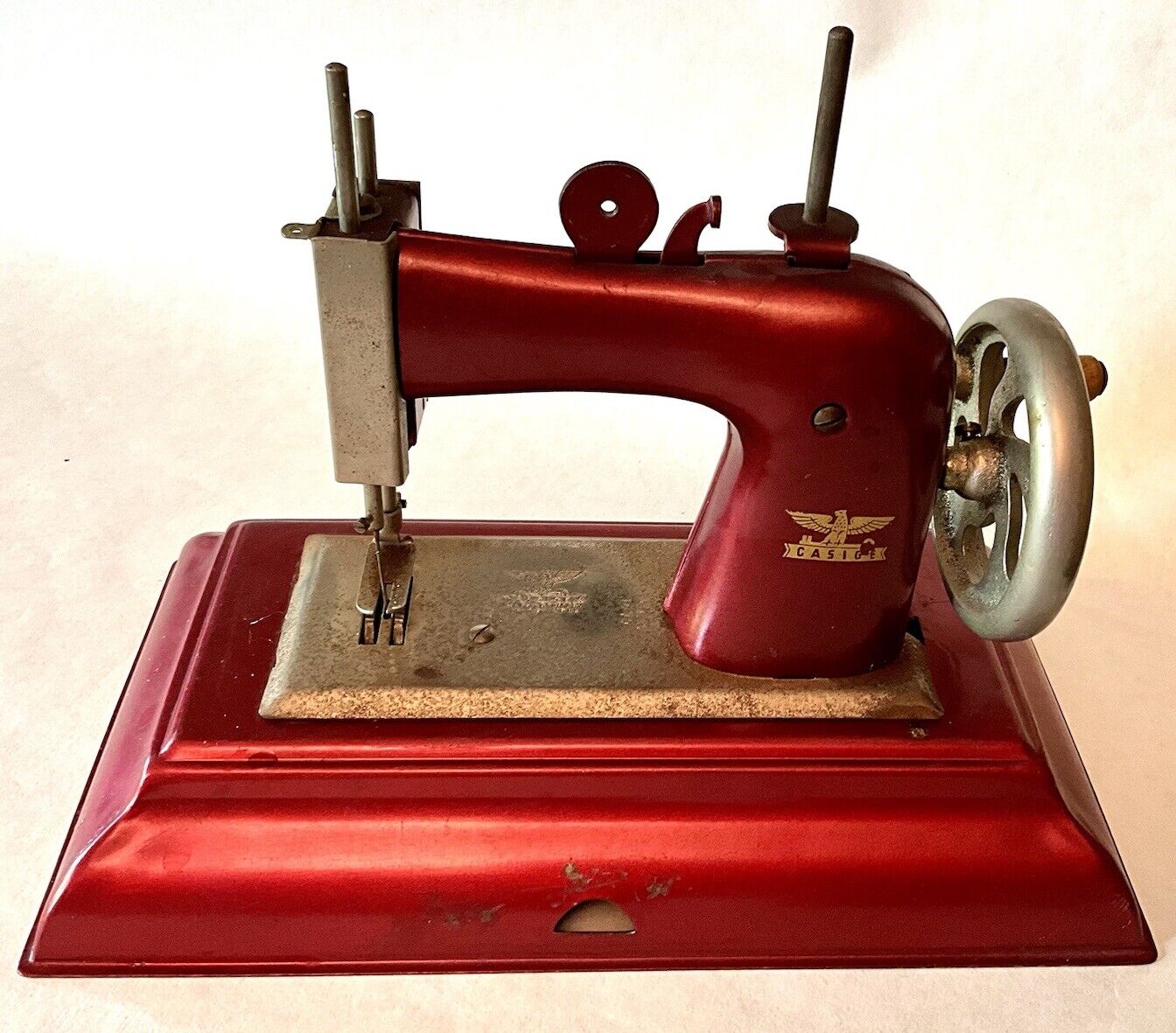 Vintage 1945-1955 Casige Childs' Sewing Machine Made German British Zone Working