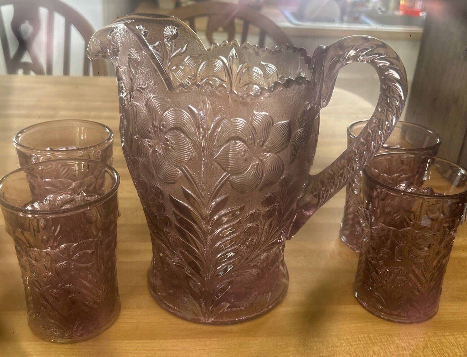 Very Nice Purple Pitcher With 4 Glasses Matching Set  Vtg