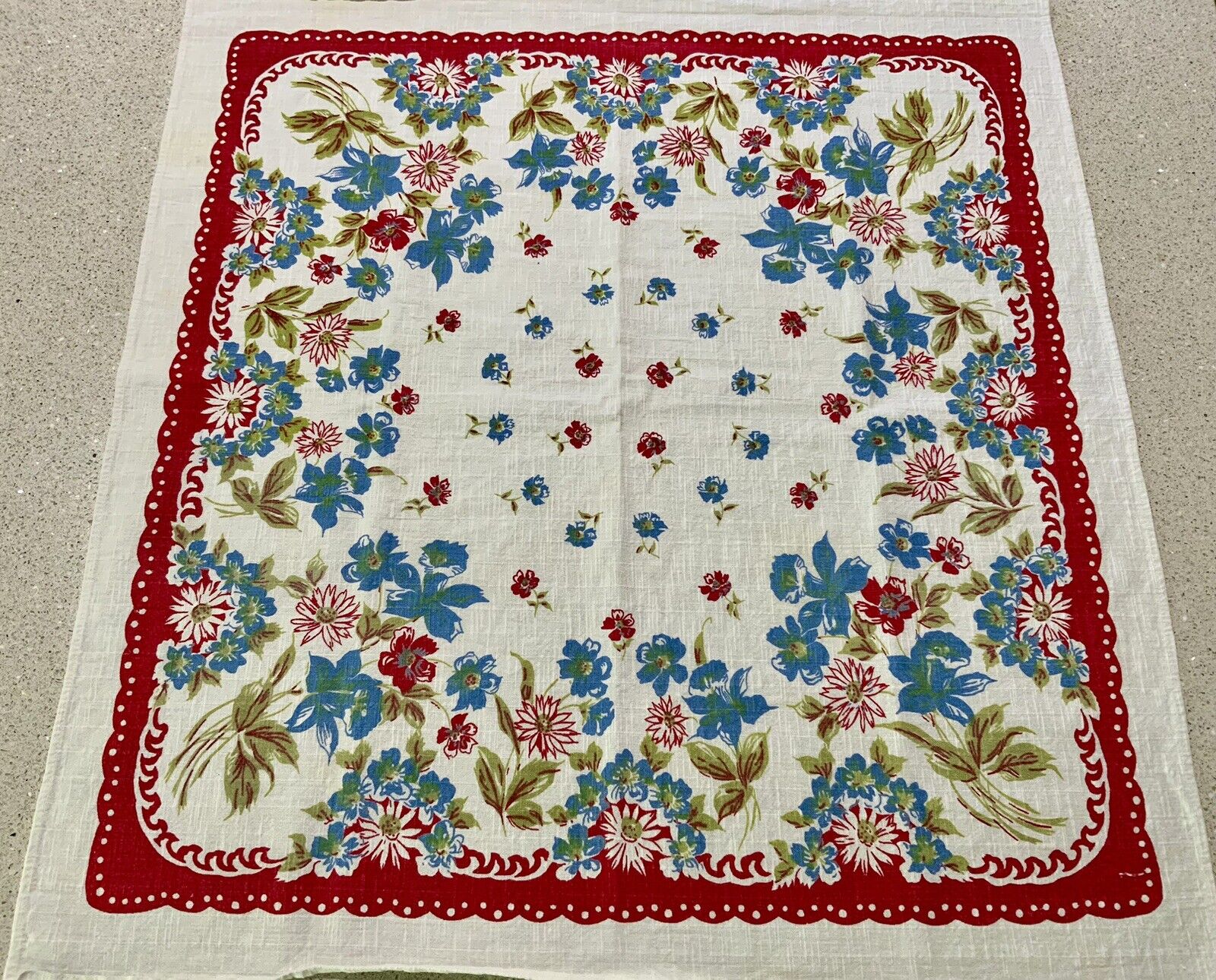 Vintage Linen Floral Tablecloth Square 1950’s 60’s Cottage Core 31 X33 Inches