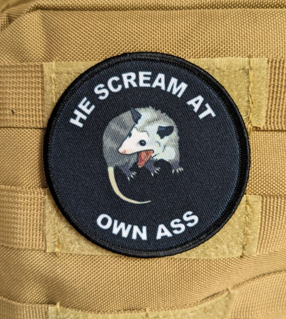 He scream at own ass possum meme 3\