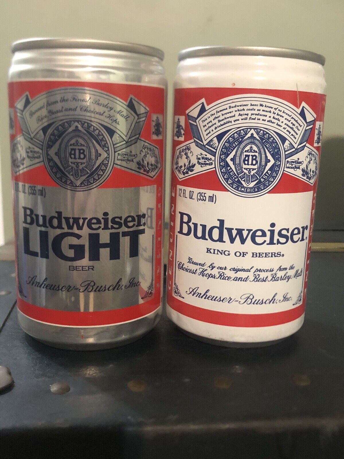 vintage budweiser beer cans breweriana collectibles Bud And Bud Light Pull Tab