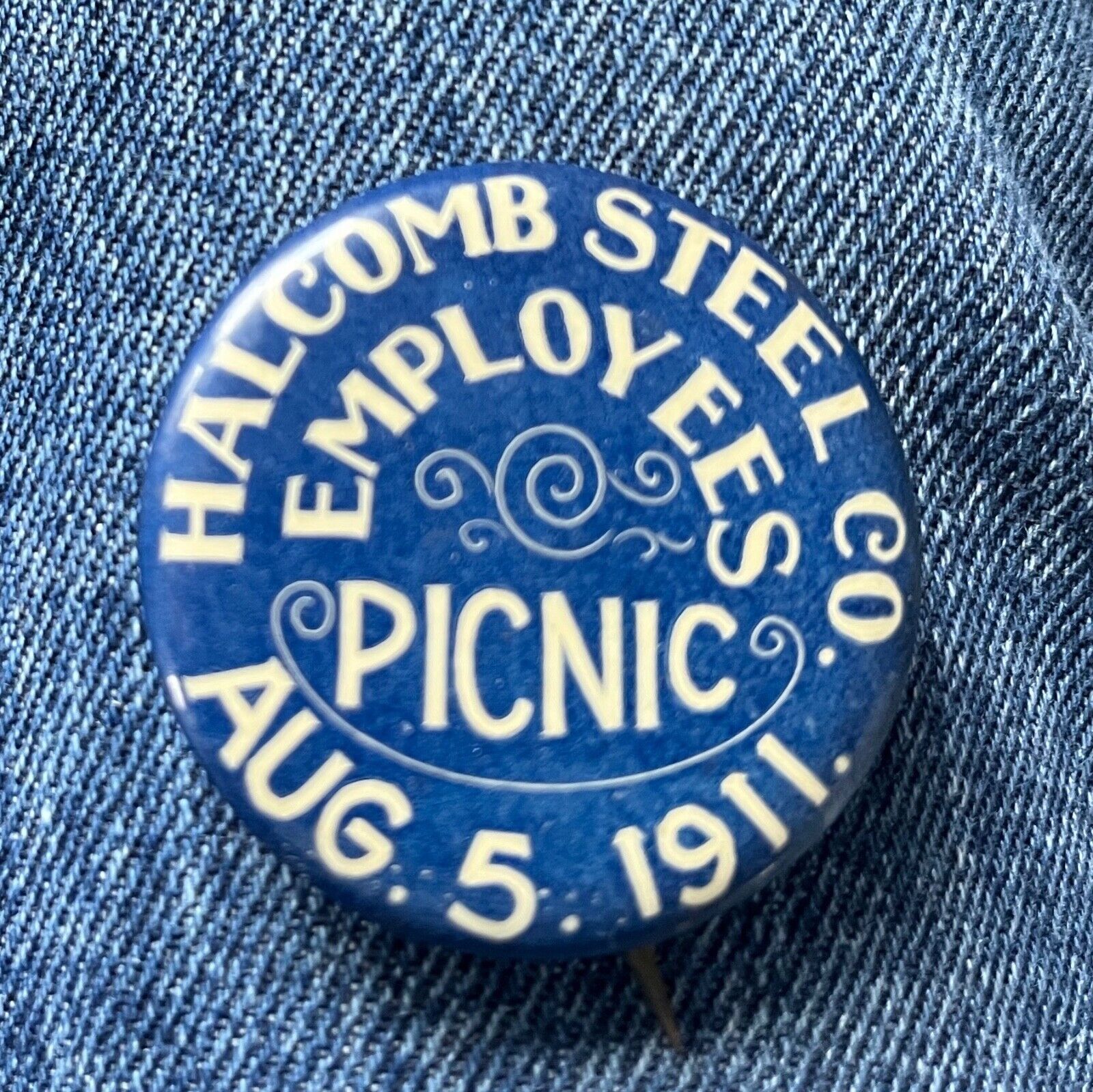 Scarce 1911 Halcomb Steel Co. Employee Picnic 1 3/4\