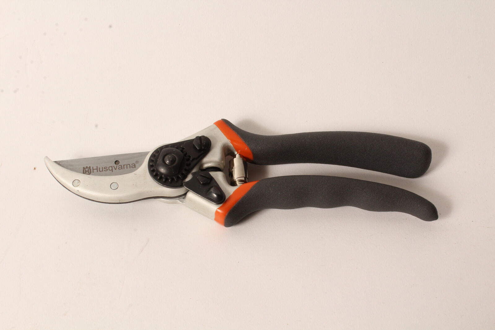 Genuine Husqvarna 599633201 Technical Hand Pruner High Carbon Alloy Steel Blade