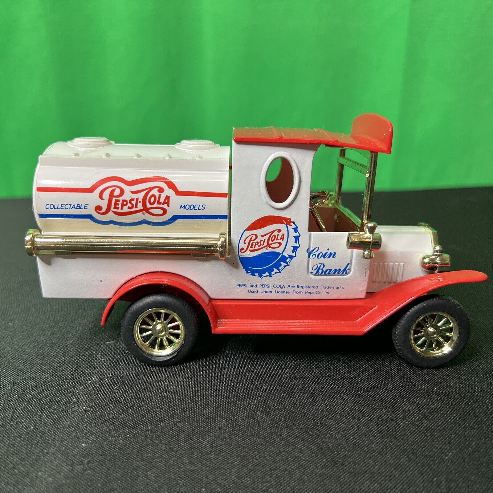 GOLDEN CLASSIC PEPSI COLA DIECAST COIN BANK - Red & White & Blue