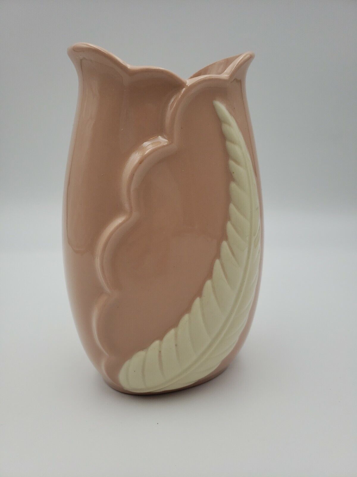 Vintage Ceramic Vase Soft Rose pink.  White leaf/ feather 1950s 1960s 