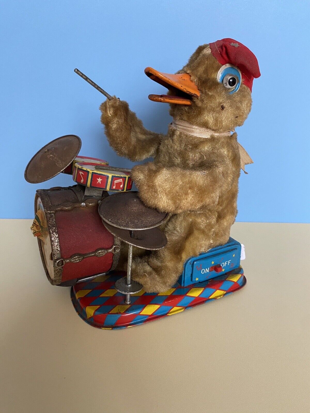 Vintage Rare ALPS Battery Toy Duck playing the Drums circa 1940's
