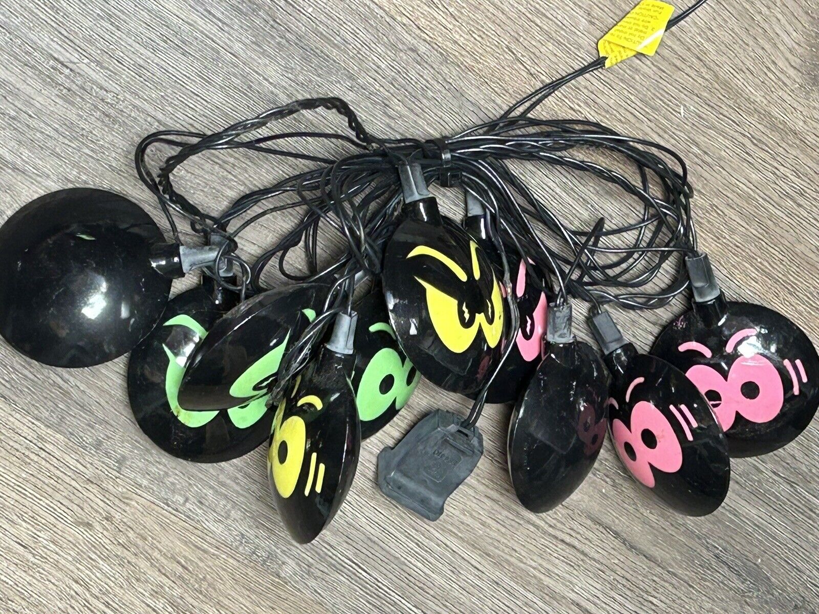 Vtg Blow Mold Angry Eyes string Lights 10 Pink Yellow Green Halloween