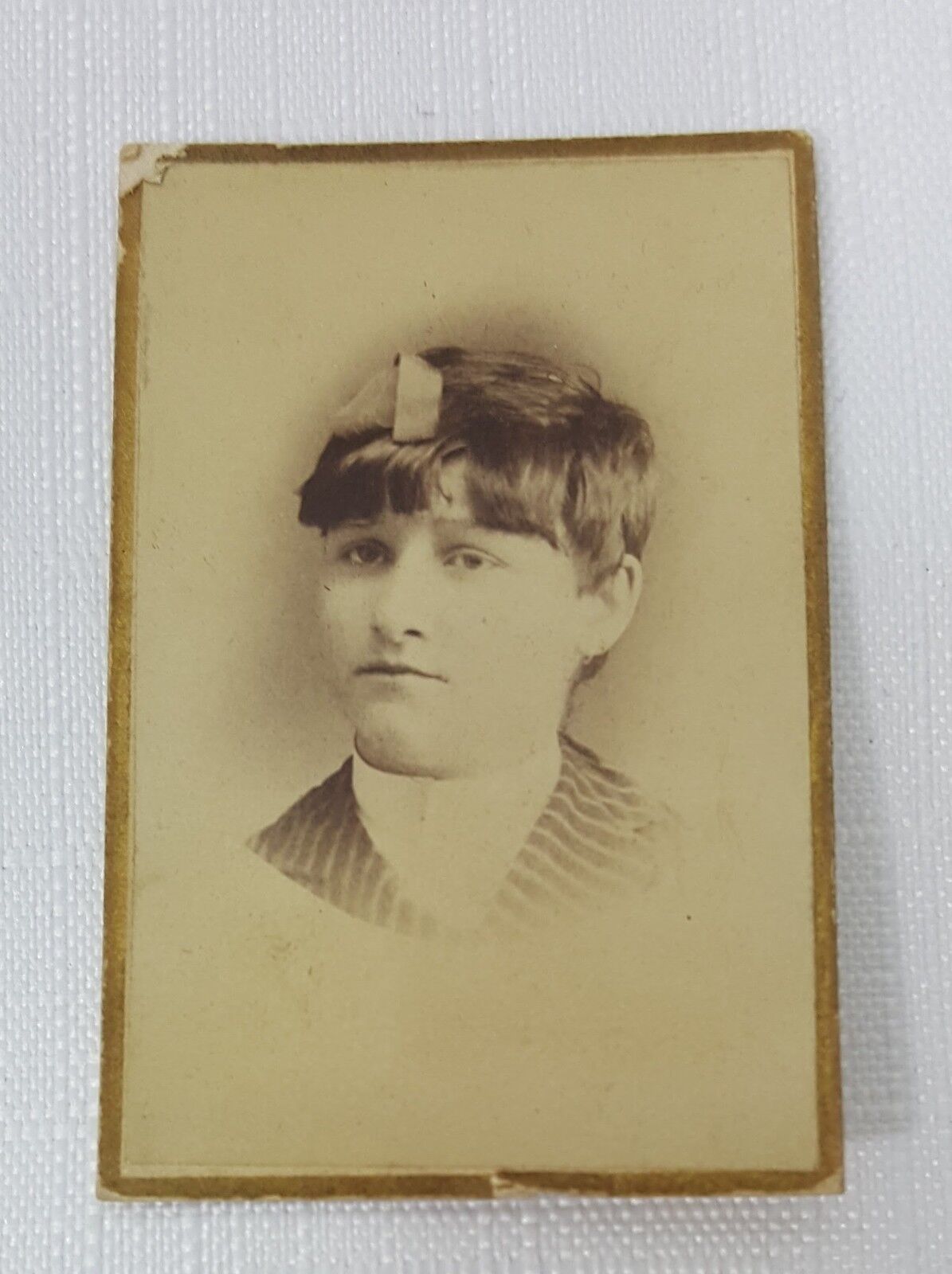 Cabinet Card Photo Woman Victorian Dress Short Hair Small Photograph 