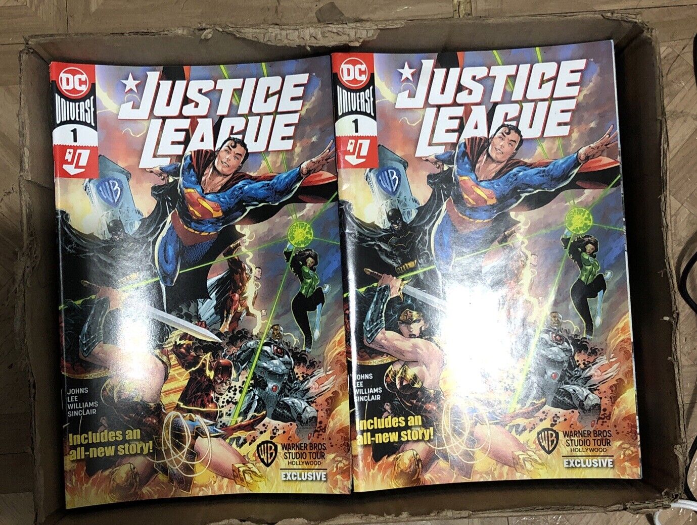 Justice League #1 DC Comics New 52 March 2013 Warners Bros. Studio Exclusive