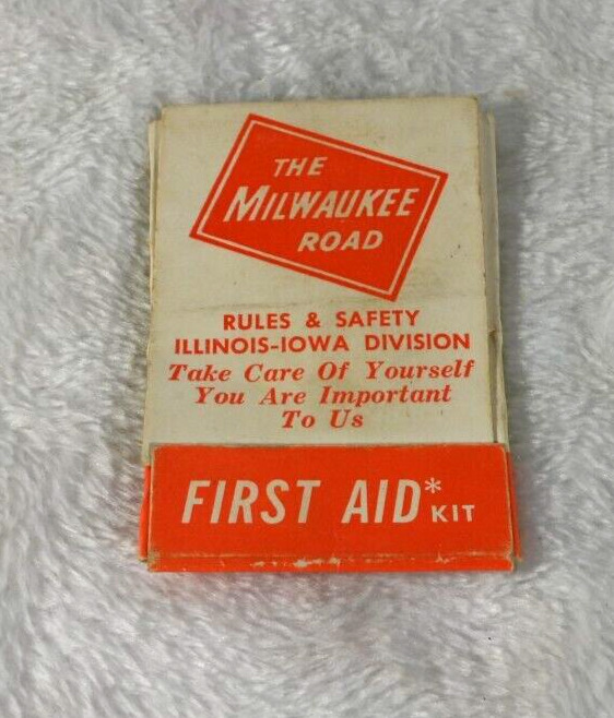 Milwaukee Road Railroad First Aid Kit Illinois Iowa Division