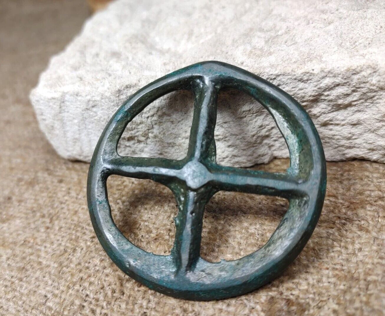 HUGE ANCIENT CELTIC BRONZE SUN Wheel Amulet pendant koban Scythian 93 Silkway