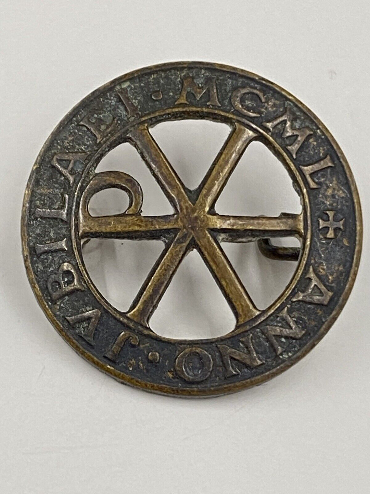 Vintage ANNO JUBILA Religious Jubilee MCML 1950 Labarum Lapel Pin Brooch Badge