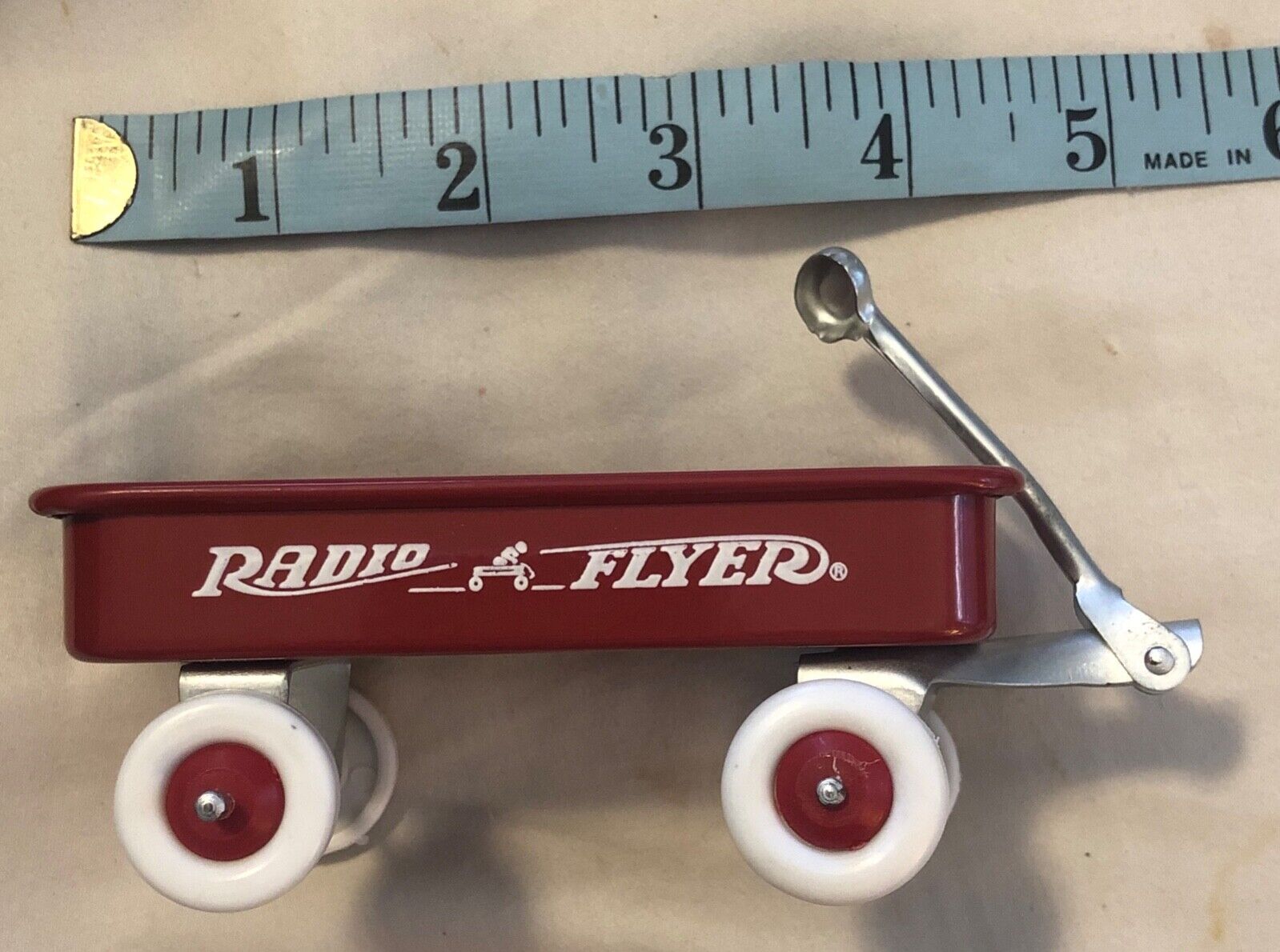 Mini Red Radio Flyer Wagon Metal Toy Dollhouse Doll Collectible Excellent Cond