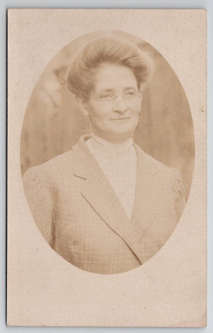 RPPC Lovely Old Woman In Glasses Oval Masked Portrait c1915 Postcard G25