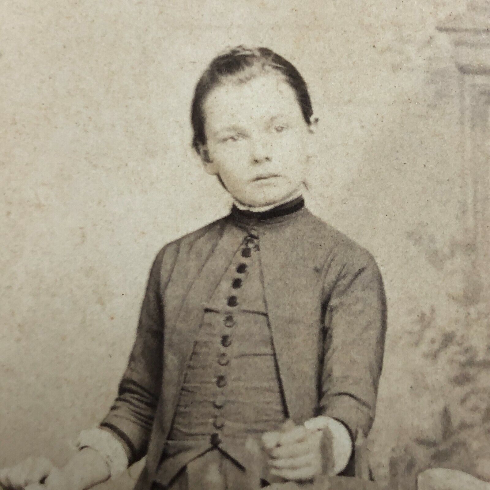 Victorian Photo Antique Cabinet Card Lizzie Denlinger Fresh Faced Little Girl 