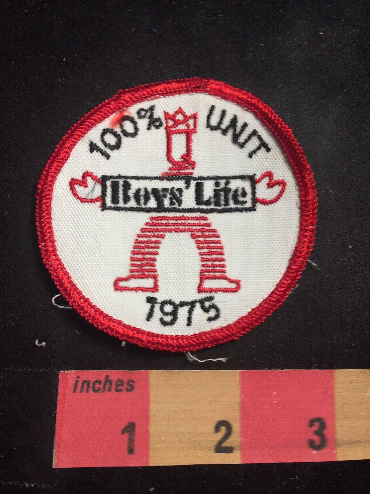 Vtg BSA Boy Scout BOYS LIFE 100% UNIT 1975 Patch 80G3