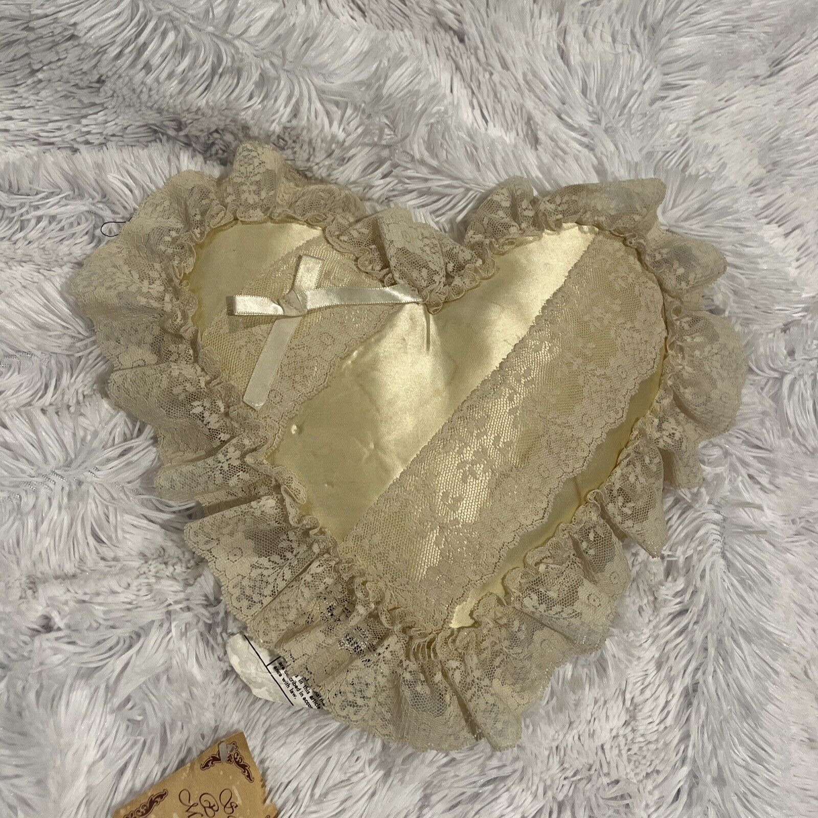 Musical Pillow Sachet Boutique Music Box Pillow Ivory Lace Heart Shape~Works