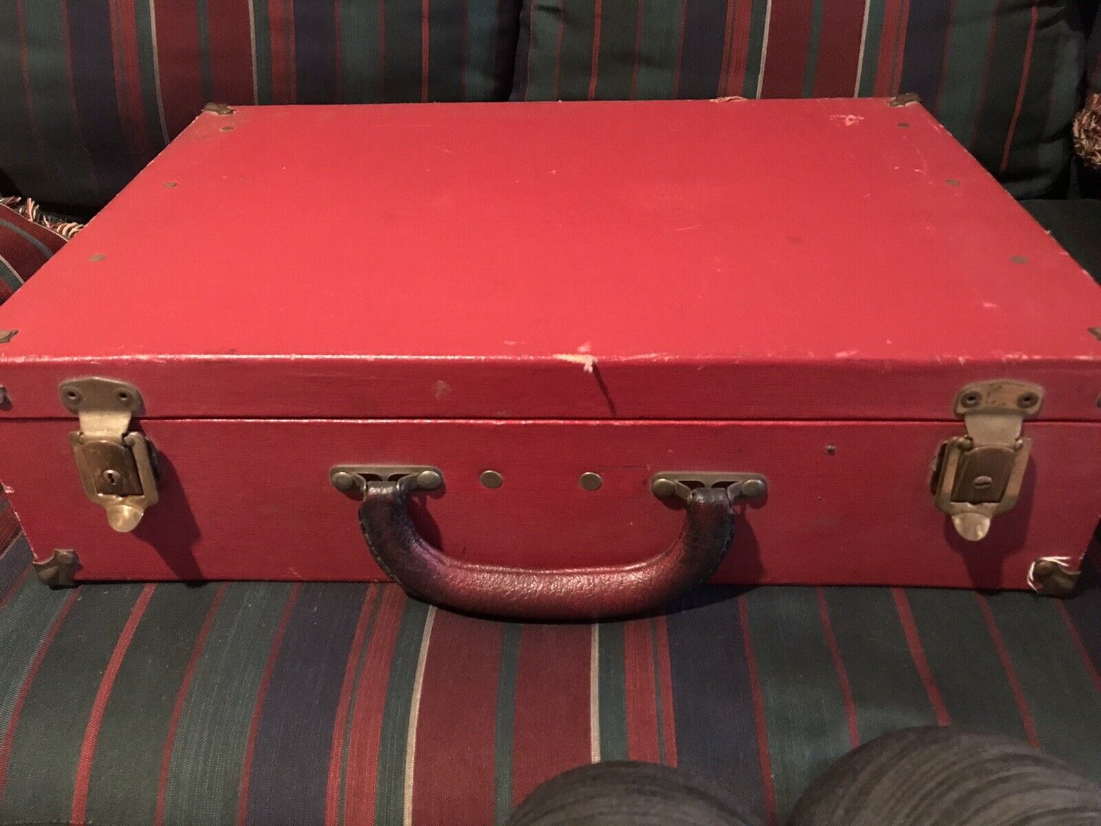 Vintage Professional Magician's Close-up Carrying Case/Table