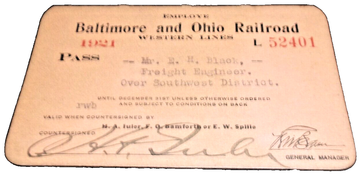1921 BALTIMORE & OHIO RAILROAD EMPLOYEE PASS #52401