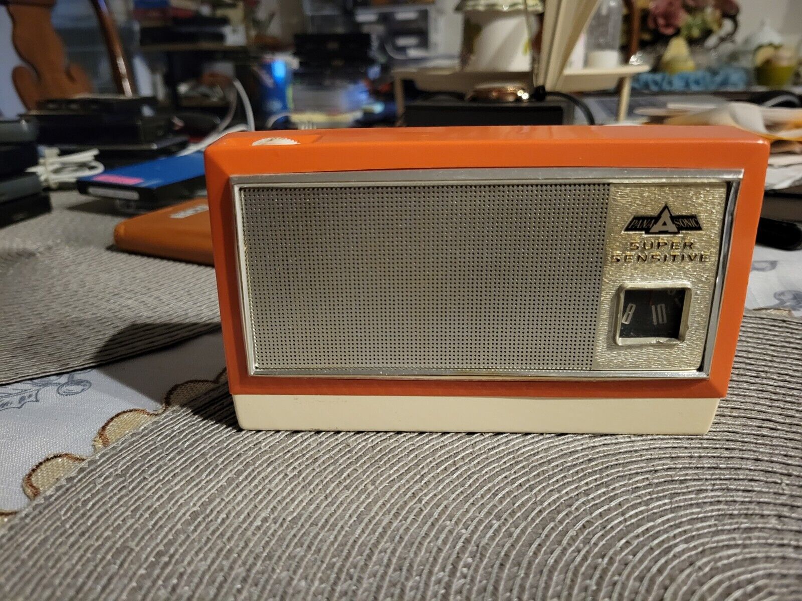 Panasonic T-50 Six Transistor Radio (1960)