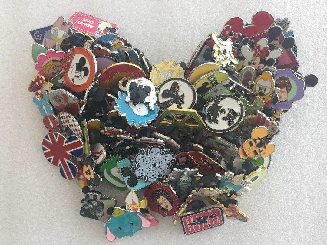 DISNEY TRADING PINS LOT 50  FAST SHIPPING BY US SELLER