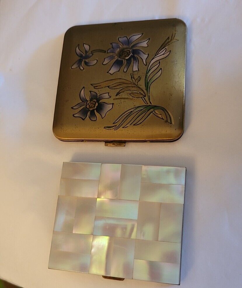  Vintage Marhill Mother of Pearl and Dorset 5th Ave Powder Compacts lot (2)