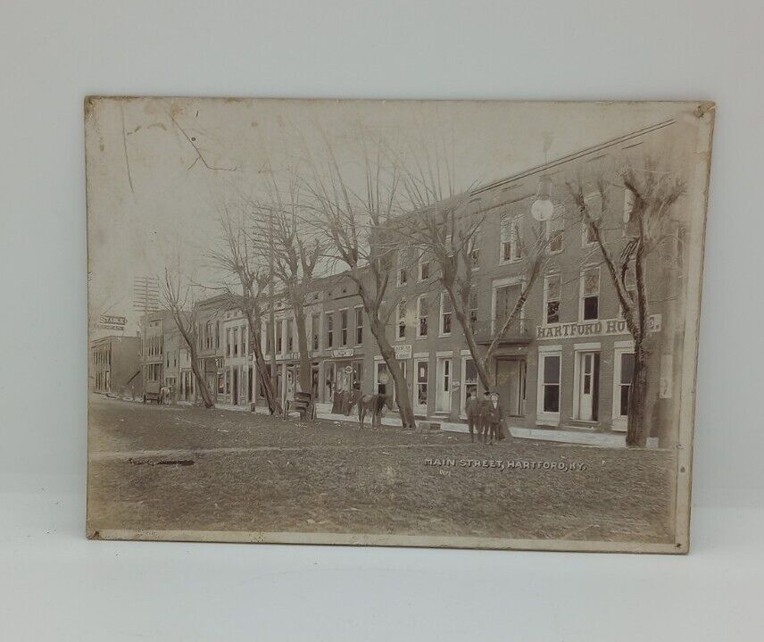 1905. Hartford,KY. Main St. Hartford House. 5x7 Cabinet Photo