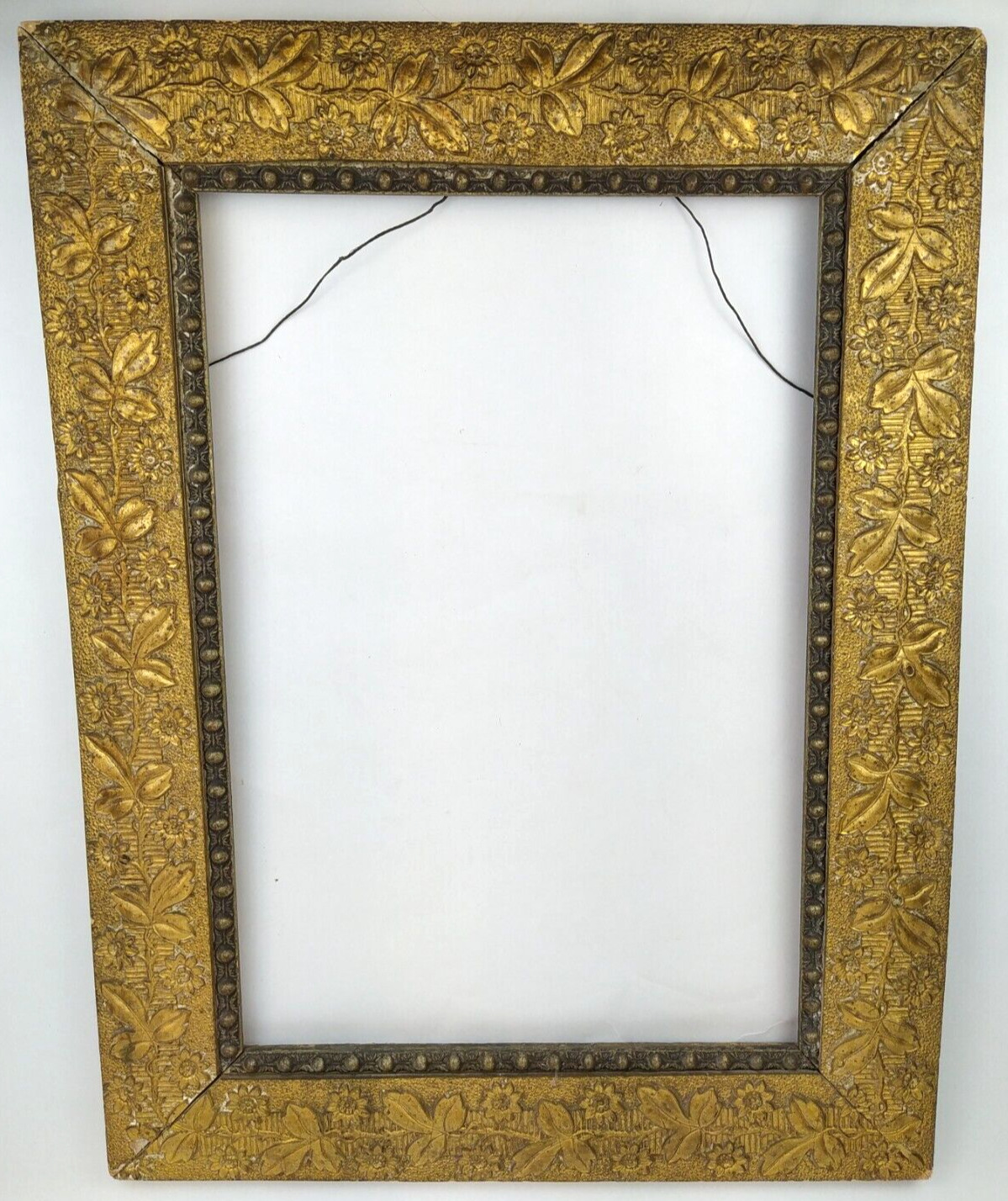 Antique Gold/Gilt Gesso Flower Pattern Wood Picture Frame Fits 14x21\