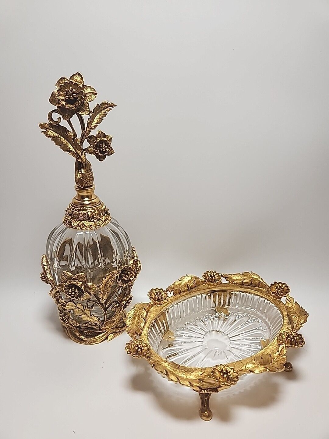 Vintage Matson 24k Gold Plate Ormulo Glass Perfume Bottle w Glass Dauber & Dish
