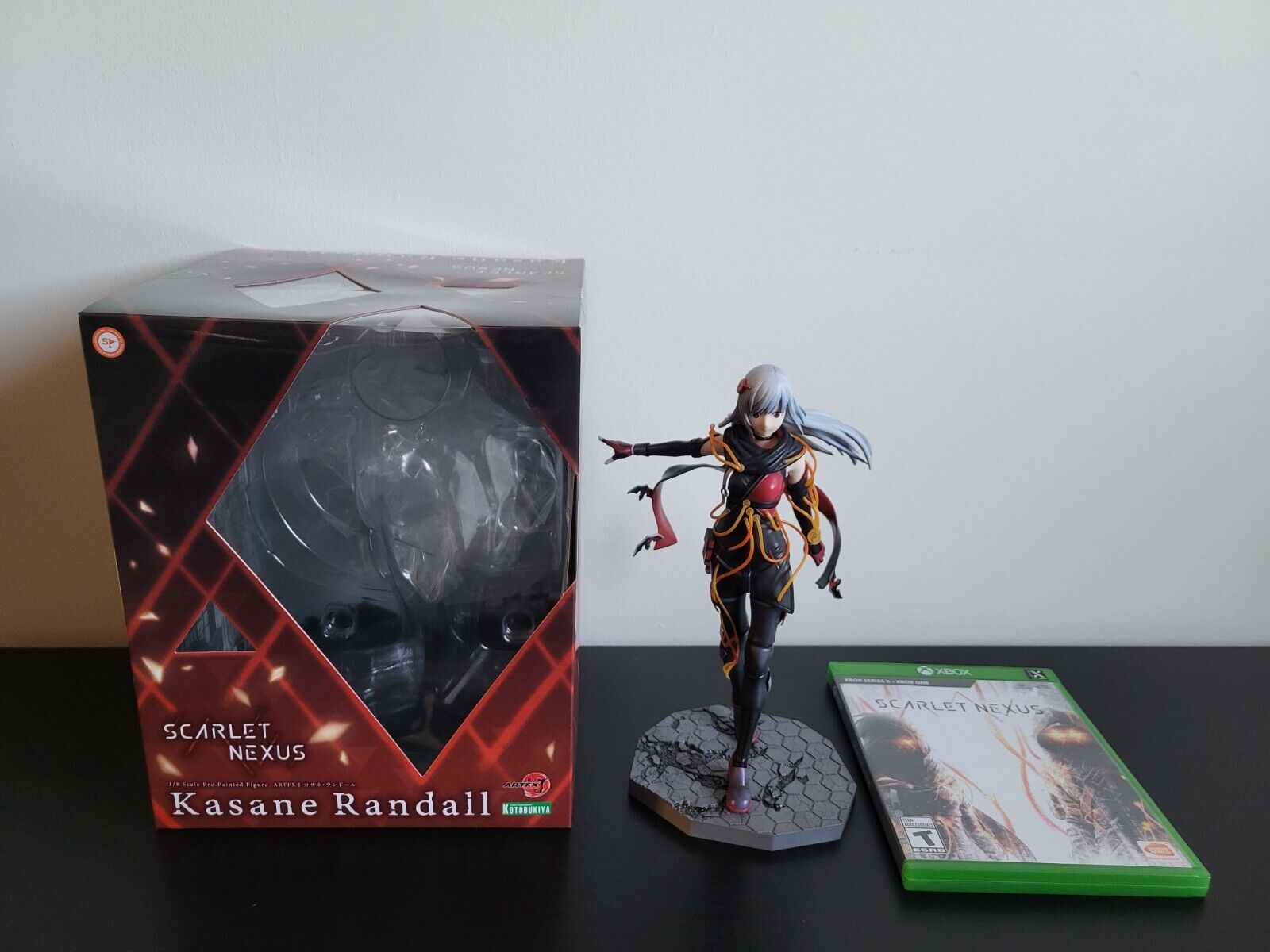 Xbox One Scarlet Nexus & Kotobukiya ARTFXJ Kasane Randall Figure