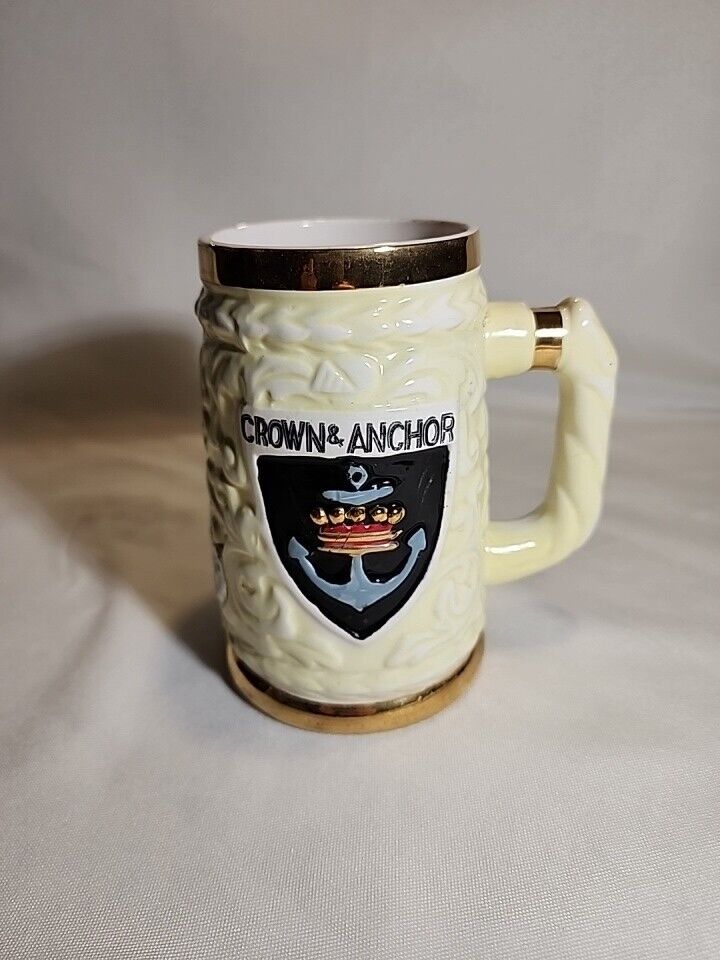 Designed Beer Mug Hickok Vintage  tavern Inn Steins Hand Painted Gold Gift Trim.