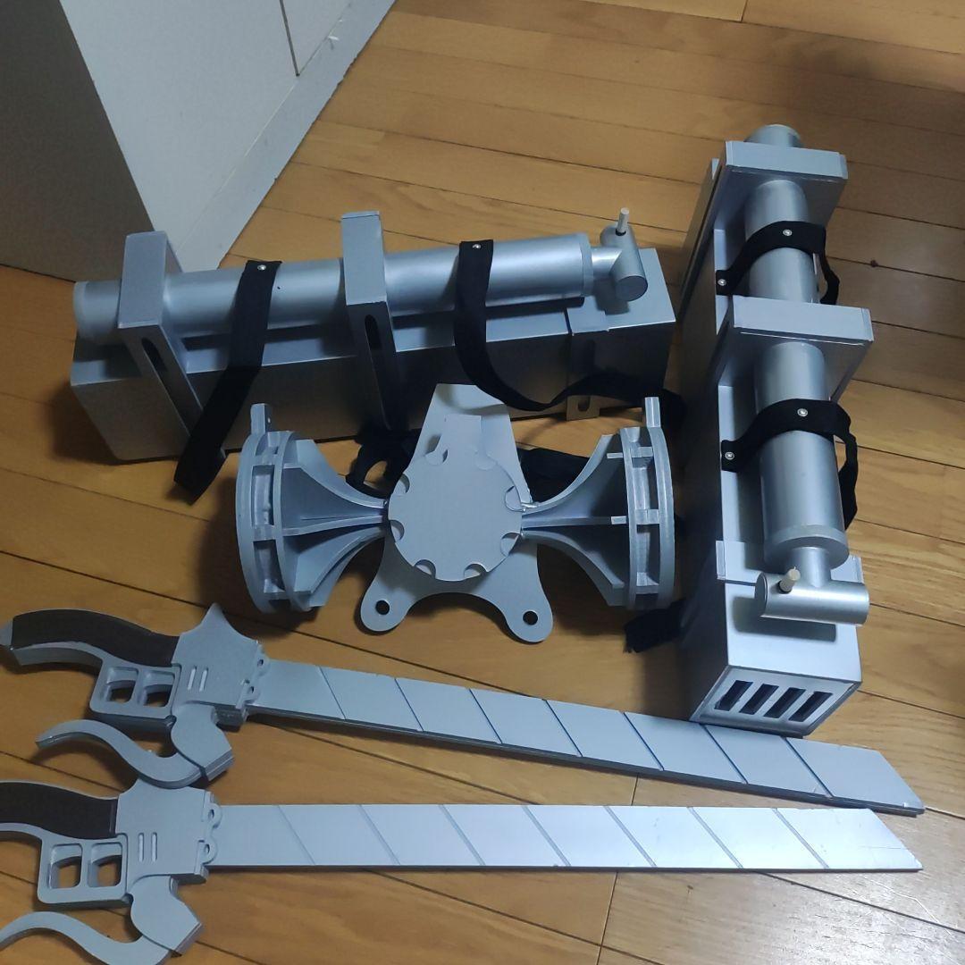 M25/ Attack On Titan Cosplay 3D Maneuver Device Japan Anime Game Collector